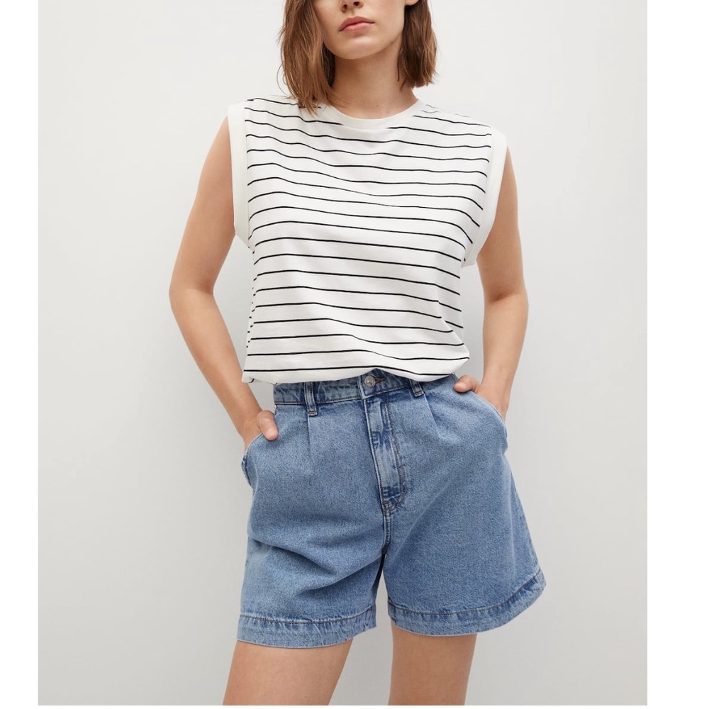 Mango slouchy pleated shorts- NWT